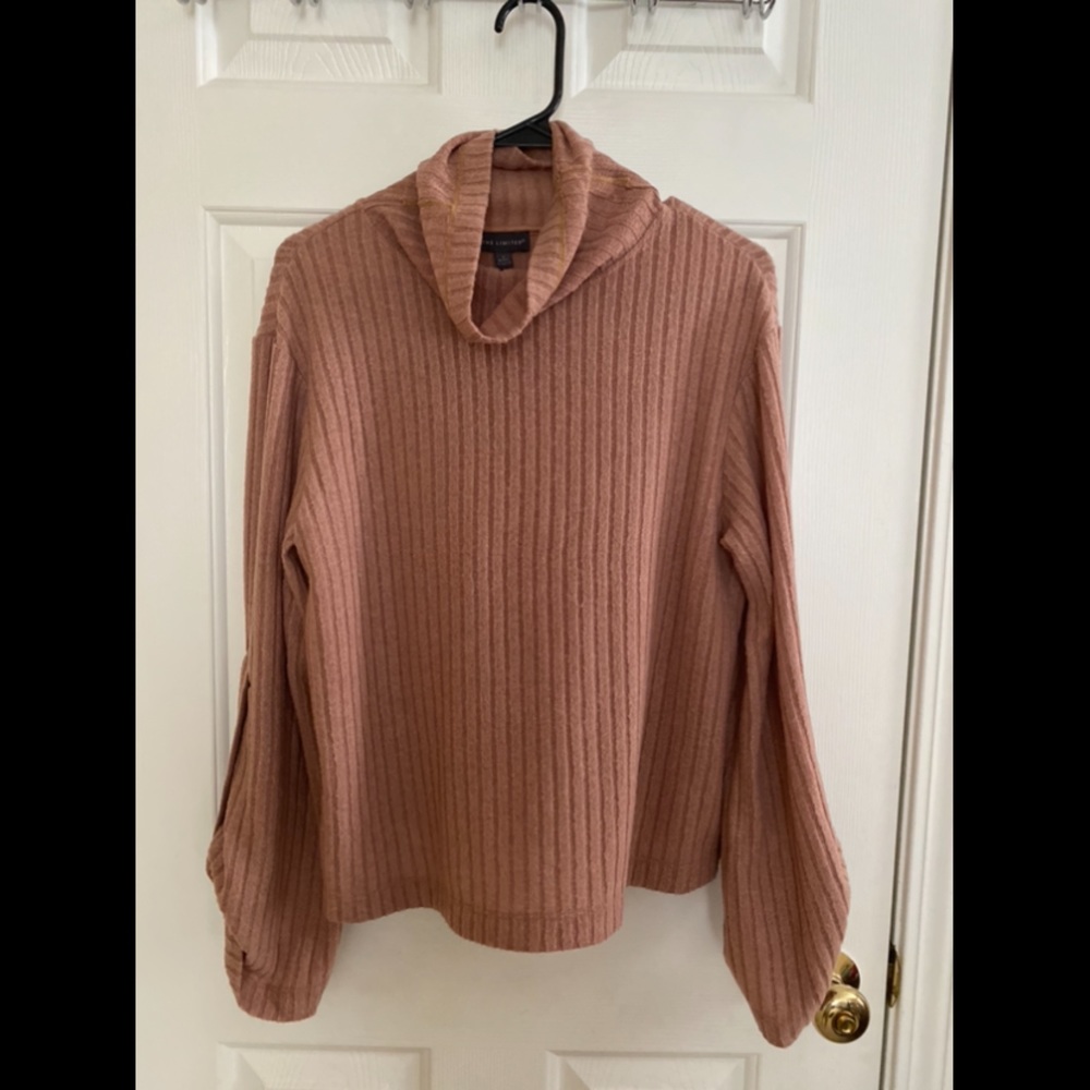 Women’s dress shirt